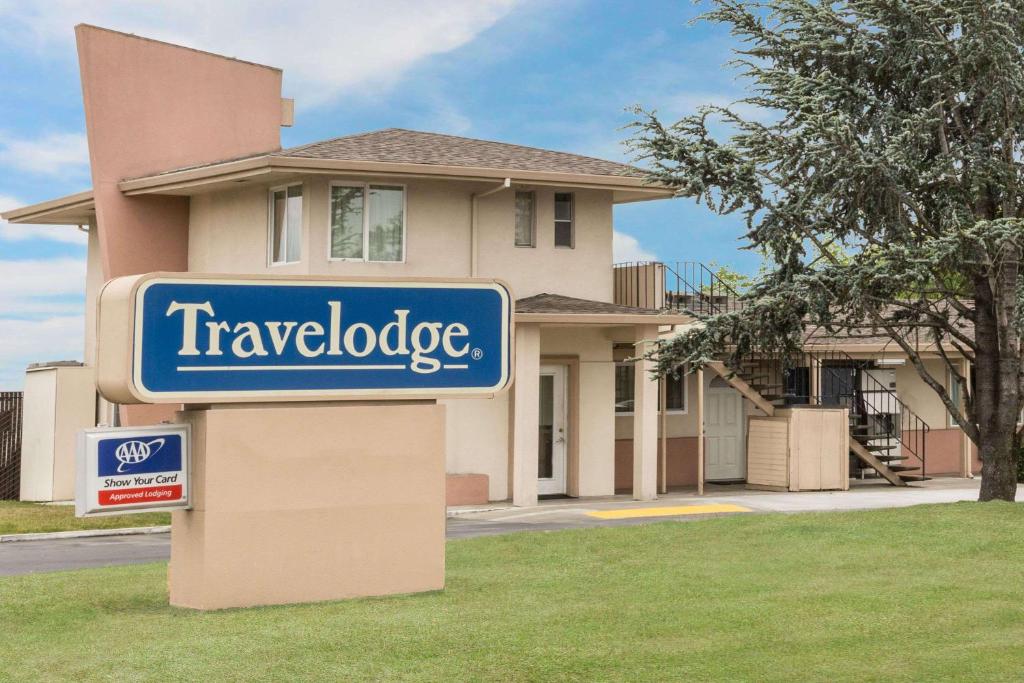 Travelodge by Wyndham Santa Rosa Wine Country image 25